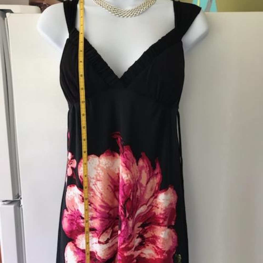 ****Disorderly Conduct black floral dress Small